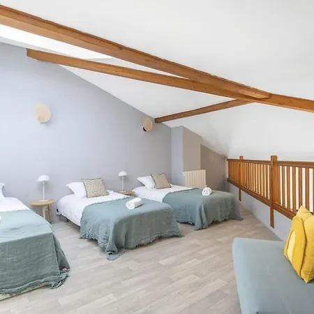 Nocnoc - Le Pargamin - Large Duplex Place Saint-pierre شقة